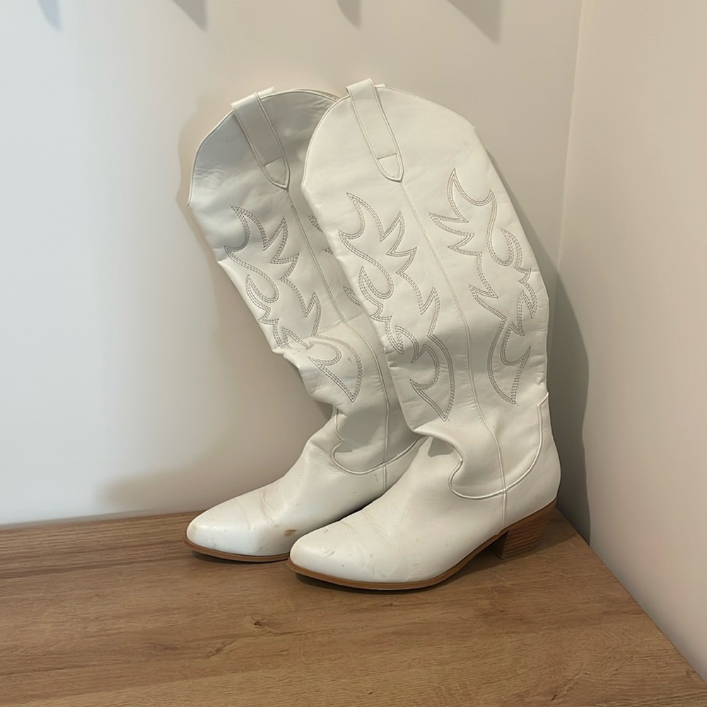Knee high cowboy boots